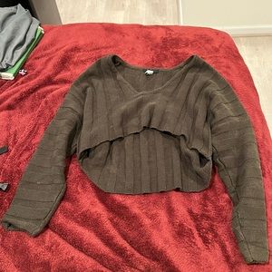 Cropped sweater